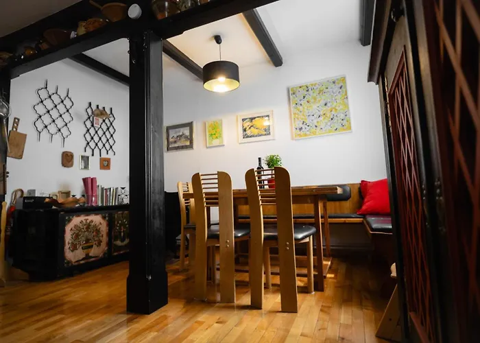 Lana With Hot Tub 別荘 ゴズ・マルチュリェク