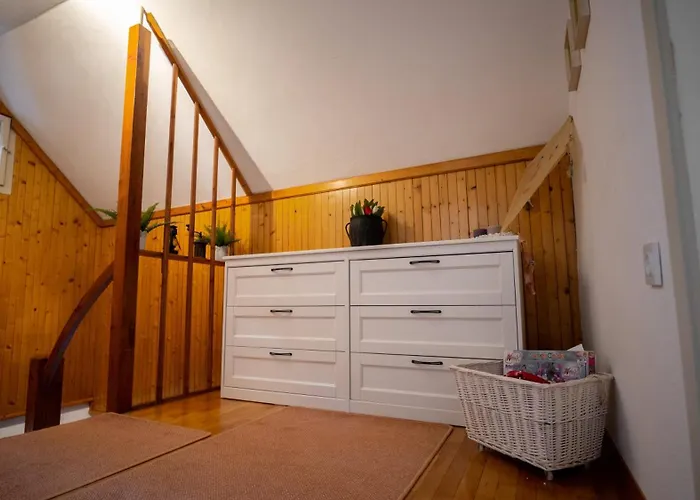 別荘 Lana With Hot Tub *