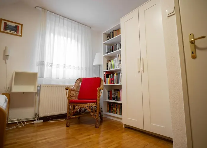 Lana With Hot Tub Gozd Martuljek